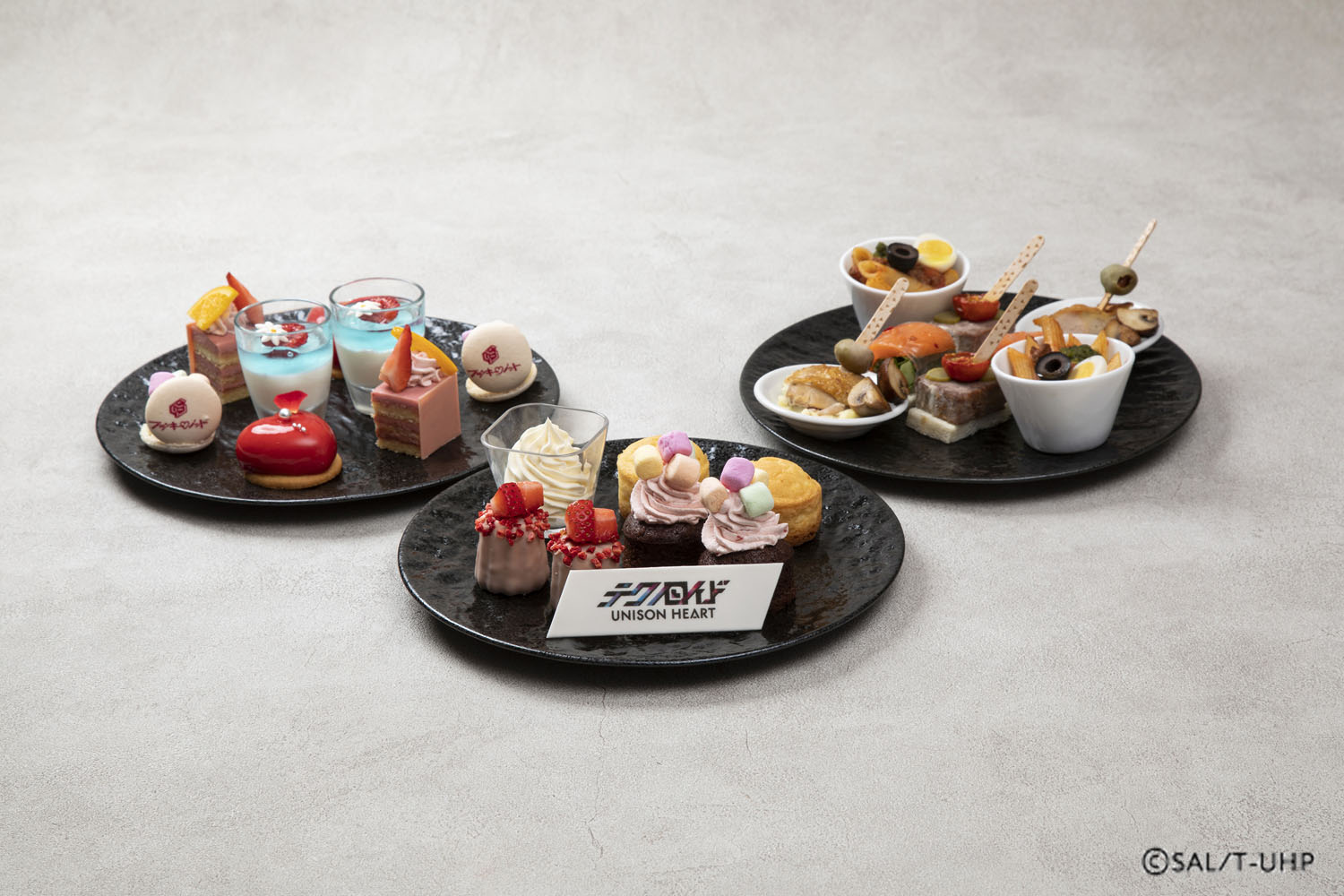 アフタヌーンティー　コラボカフェ　テクノロイド　フランキーノット