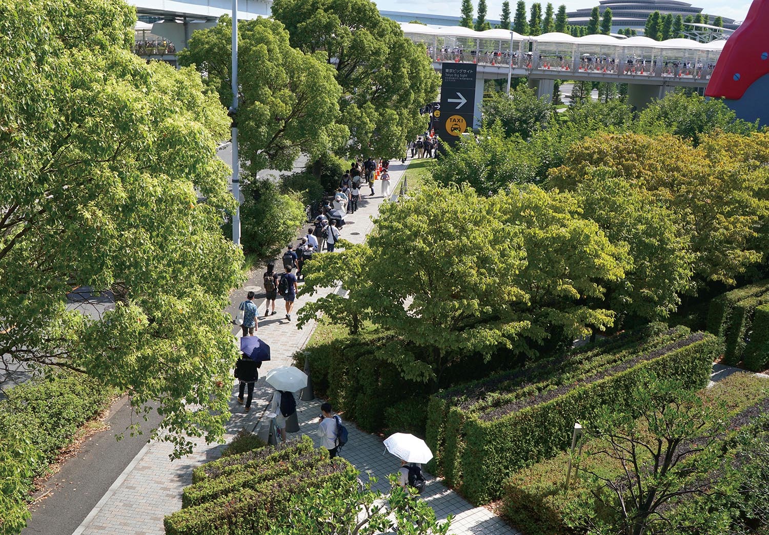C106　コミケ　夏コミ　コスプレエリア　庭園